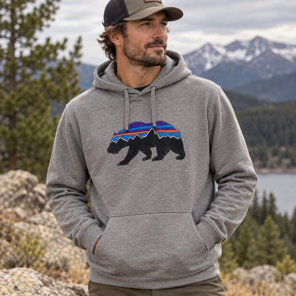 Patagonia Uprisal Hoody Mens M Gray Bison Graphic Hoodie 39582 Gravel Heather